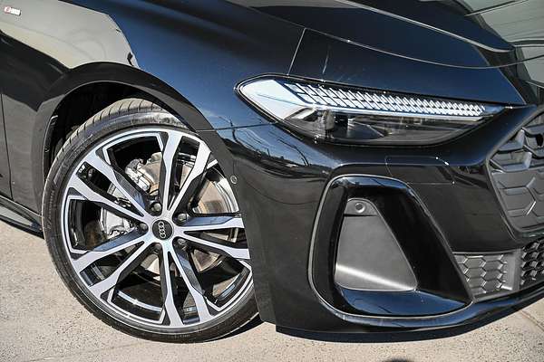 2025 Audi A5 TFSI 150kW S line B10