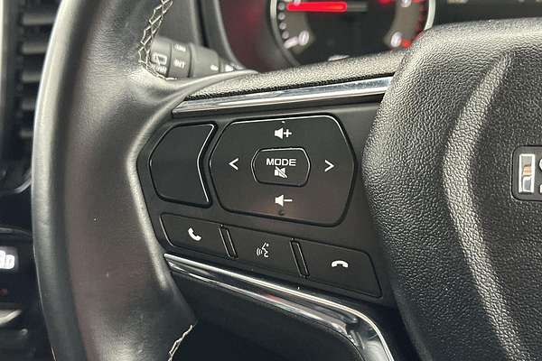 2022 Isuzu MU-X LS-T
