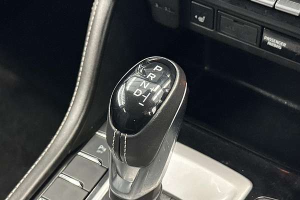2022 Isuzu MU-X LS-T
