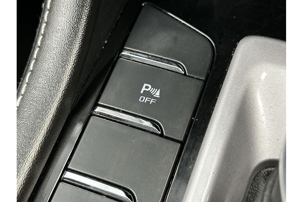 2022 Isuzu MU-X LS-T