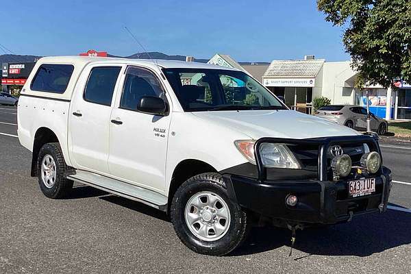 2005 Toyota Hilux SR GGN25R 4X4