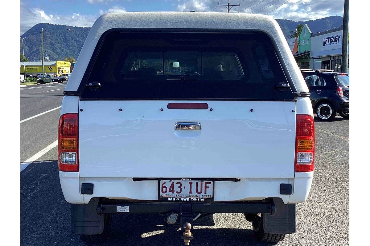 2005 Toyota Hilux SR GGN25R 4X4
