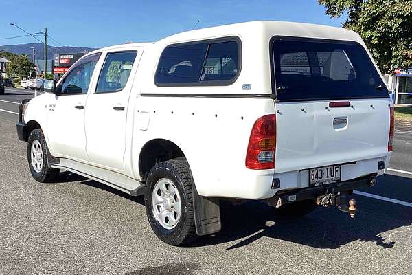2005 Toyota Hilux SR GGN25R 4X4