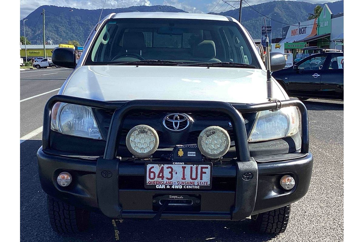 2005 Toyota Hilux SR GGN25R 4X4