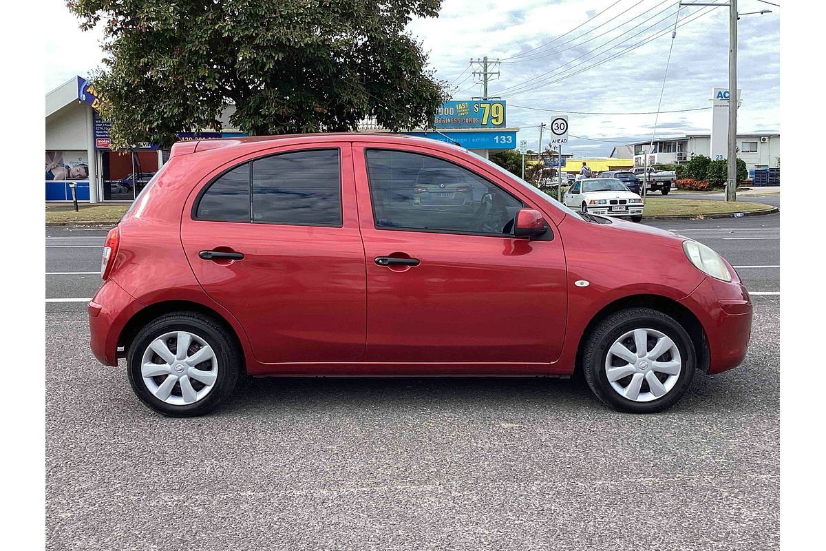 2014 Nissan Micra ST K13