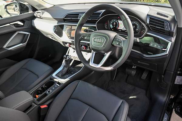 2025 Audi Q3 35 TFSI S line F3