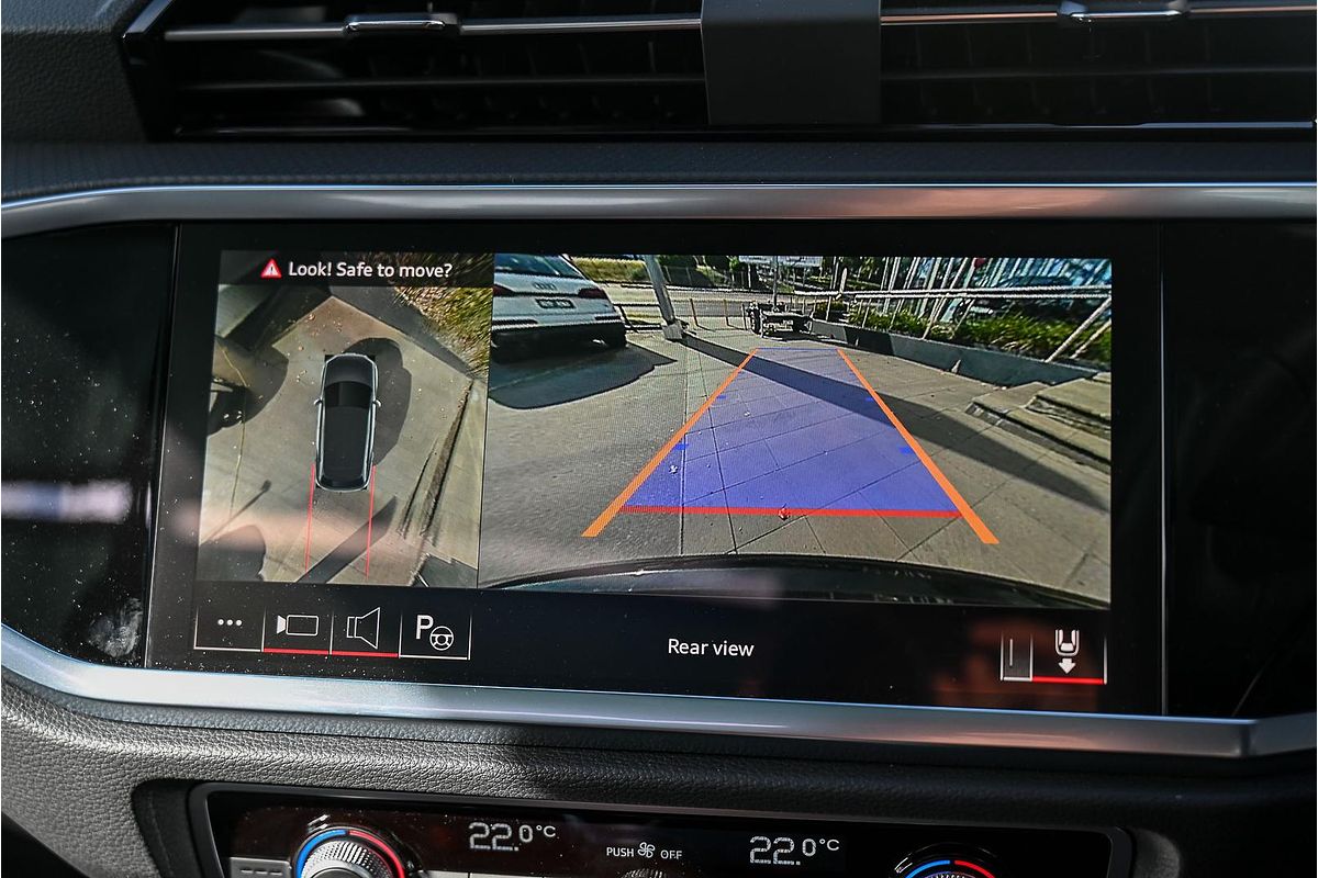 2025 Audi Q3 35 TFSI S line F3