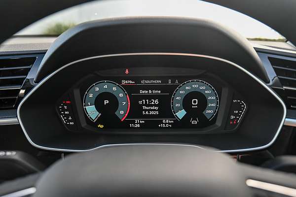 2025 Audi Q3 35 TFSI S line F3