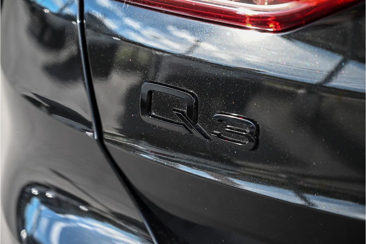 2025 Audi Q3 35 TFSI S line F3