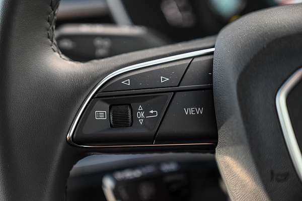 2025 Audi Q3 35 TFSI S line F3