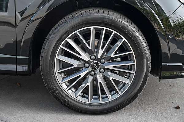 2025 Audi Q3 35 TFSI S line F3