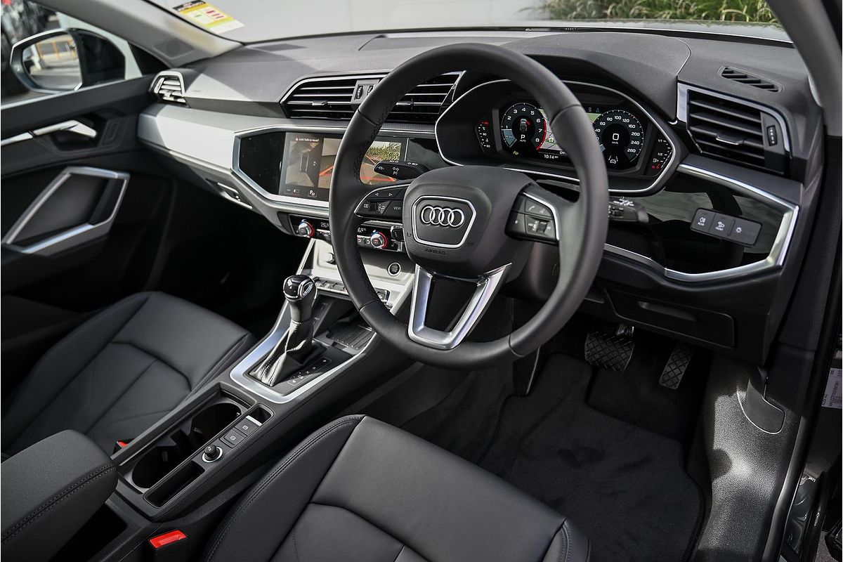 2025 Audi Q3 35 TFSI S line F3