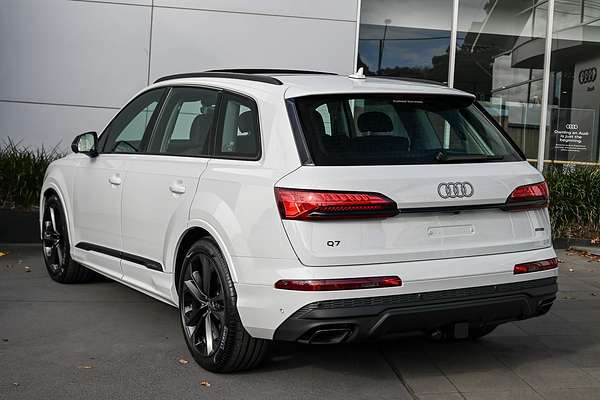 2025 Audi Q7 45 TFSI 4M