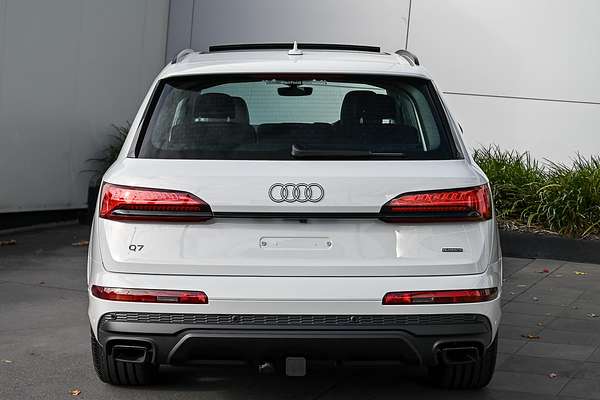2025 Audi Q7 45 TFSI 4M