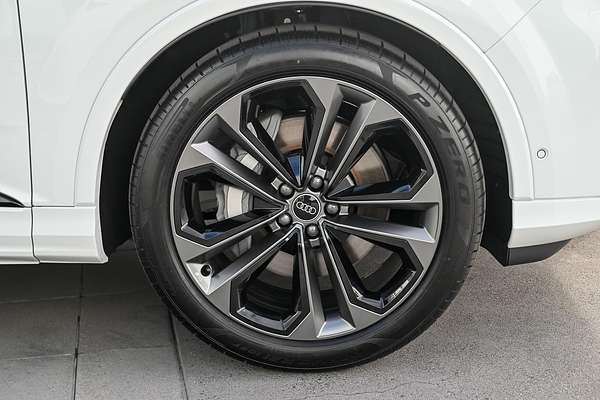 2025 Audi Q7 45 TFSI 4M