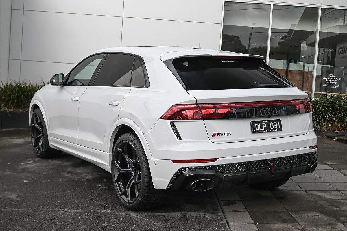 2025 Audi RS Q8 TFSI performance F1