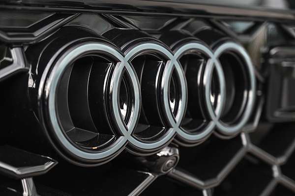 2025 Audi RS Q8 TFSI performance F1