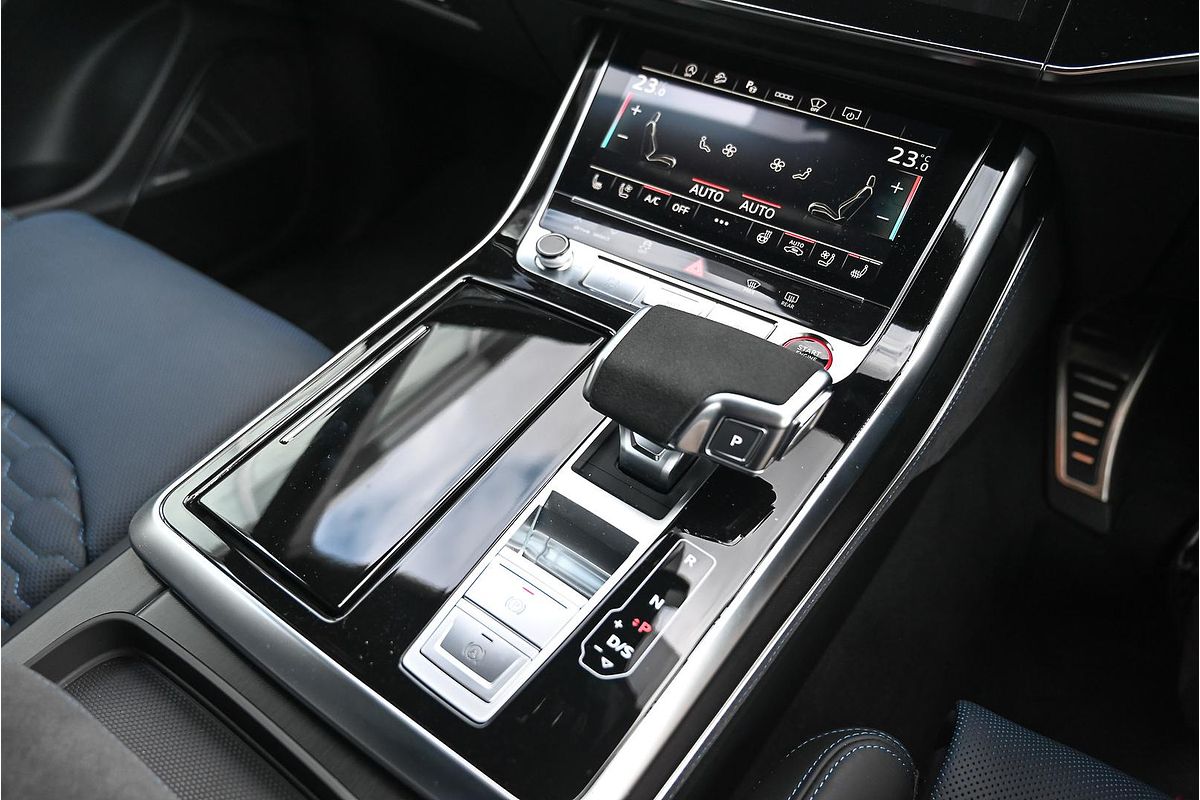 2025 Audi RS Q8 TFSI performance F1