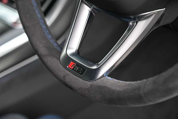 2025 Audi RS Q8 TFSI performance F1