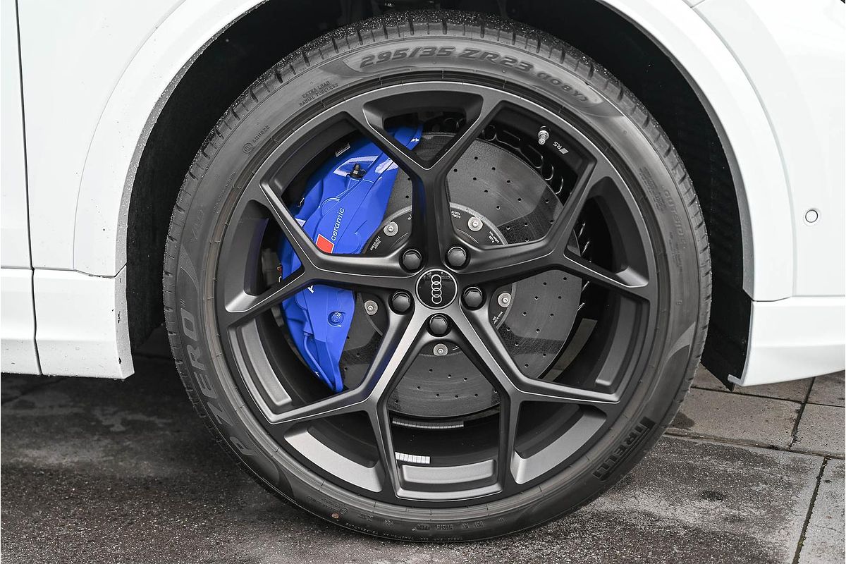2025 Audi RS Q8 TFSI performance F1