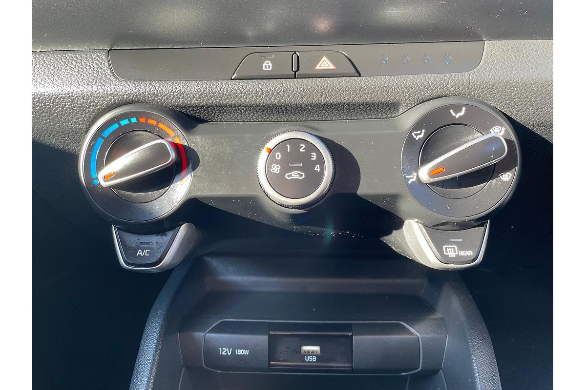 2024 Kia Stonic S YB