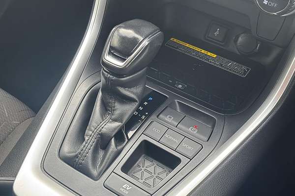 2020 Toyota RAV4 GXL AXAH52R