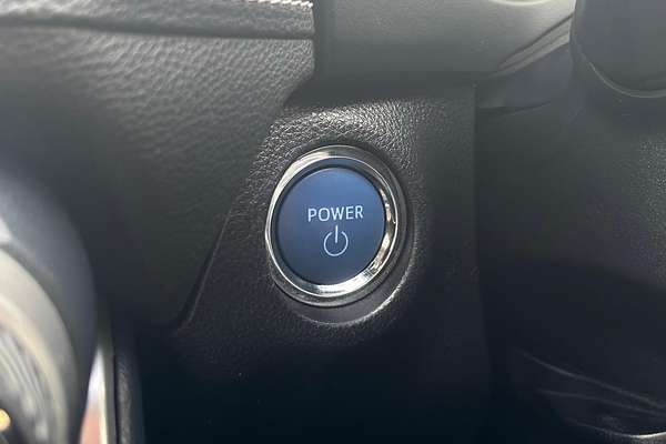 2020 Toyota RAV4 GXL AXAH52R