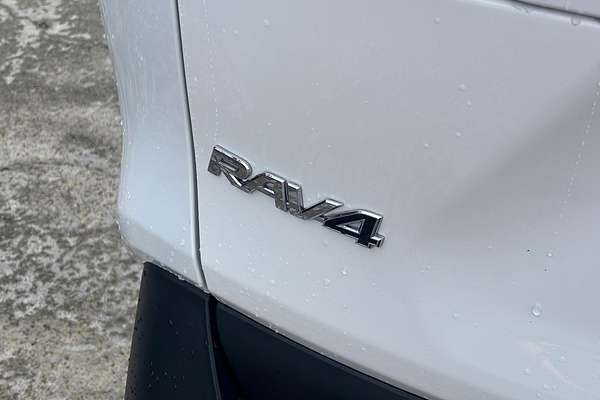 2020 Toyota RAV4 GXL AXAH52R
