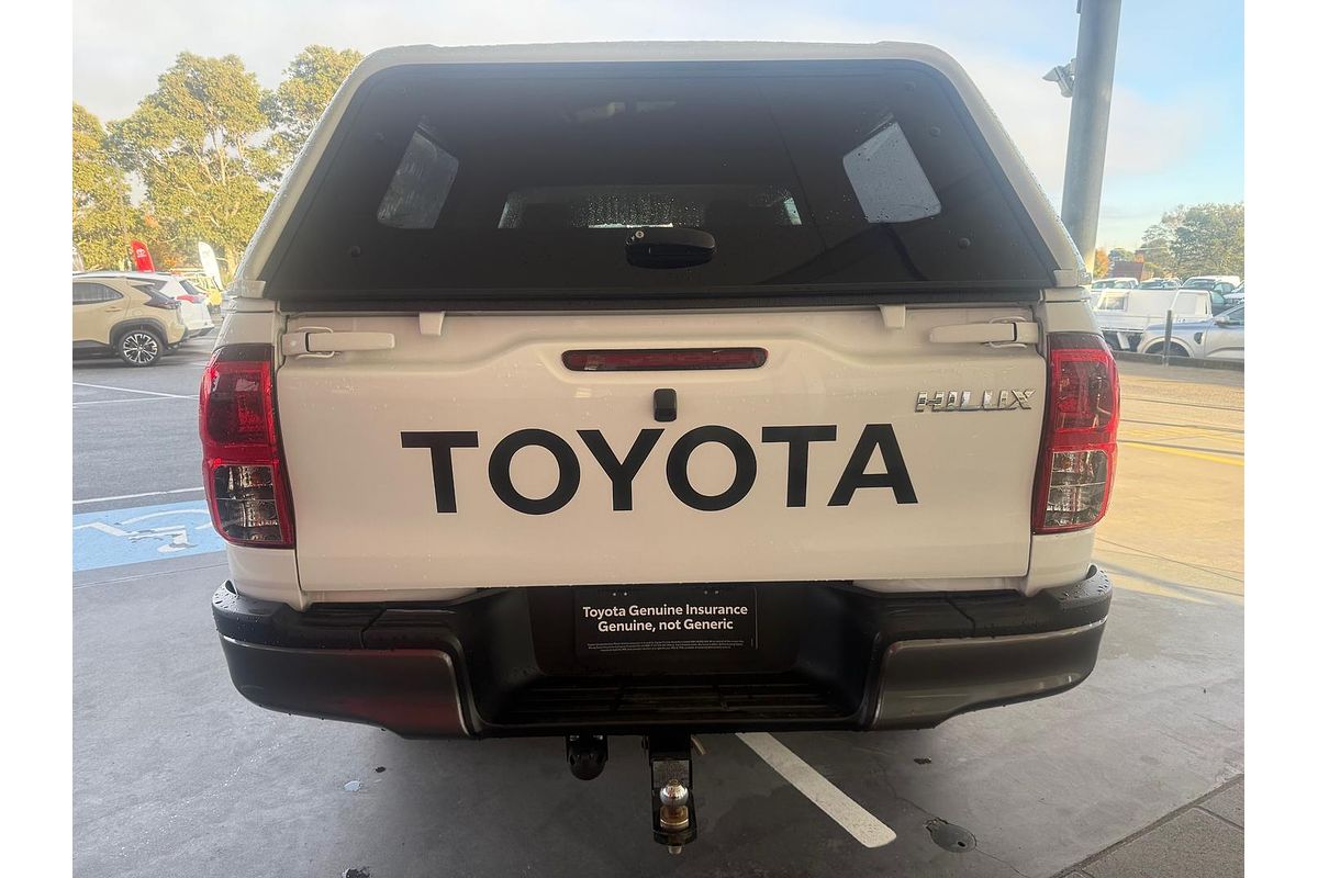 2017 Toyota Hilux SR GUN126R 4X4