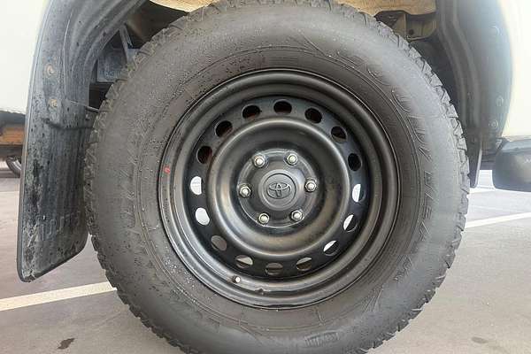 2017 Toyota Hilux SR GUN126R 4X4