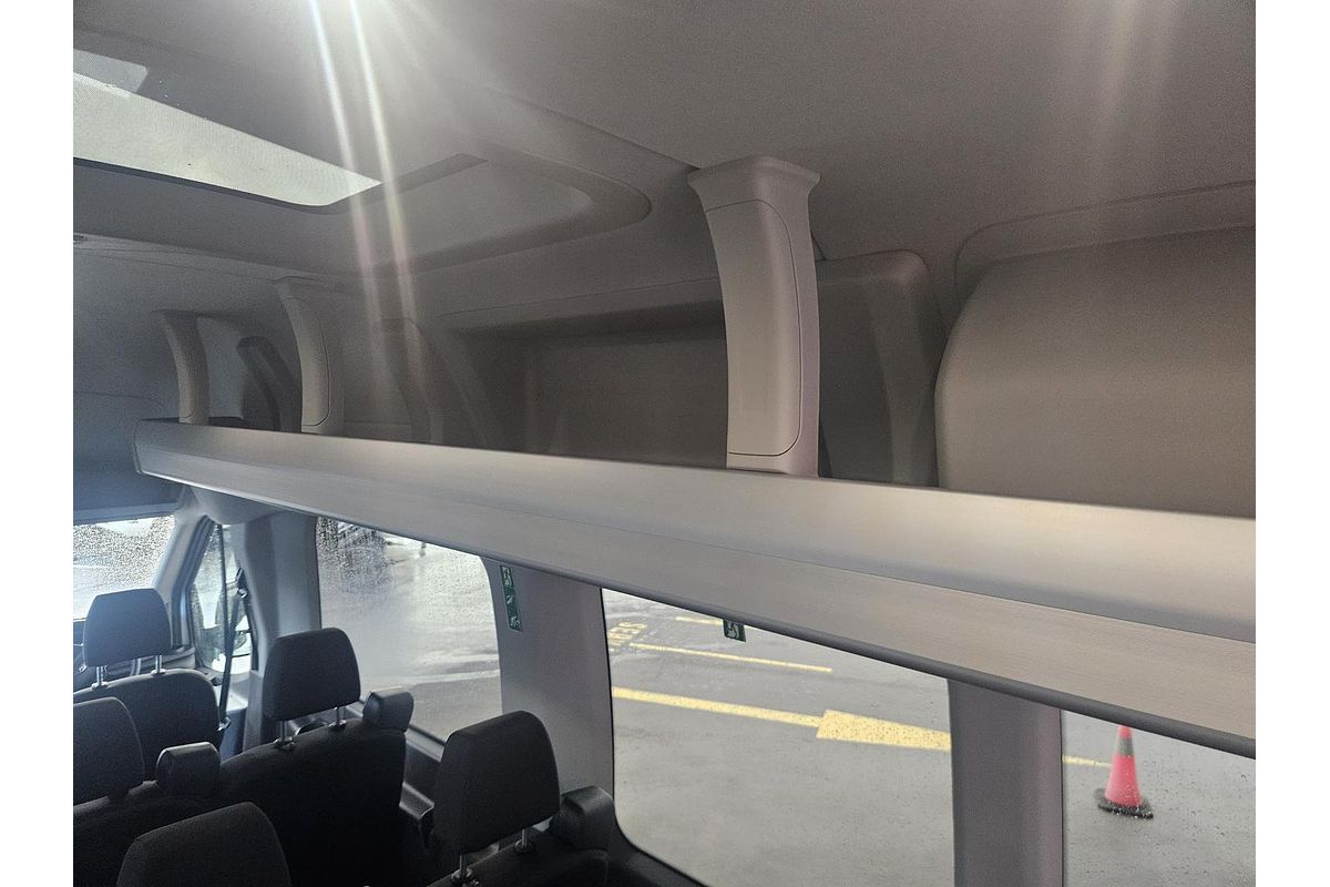 2023 Ford Transit 410L VO