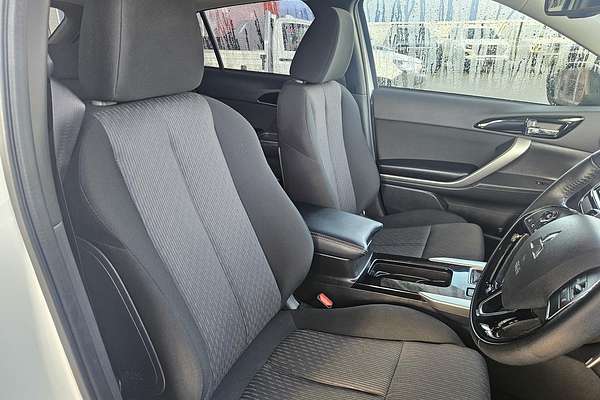 2023 Mitsubishi Eclipse Cross LS YB
