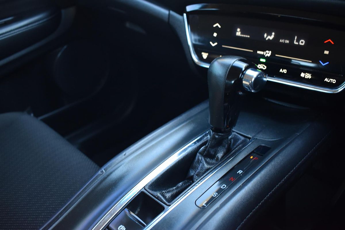 2017 Honda HR-V VTi