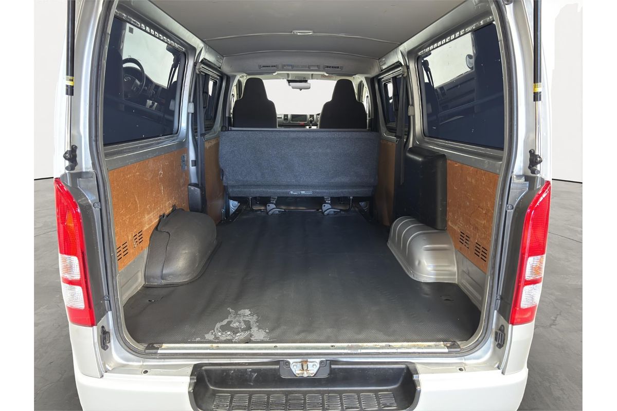 2020 Toyota Hiace GL Package GDH201
