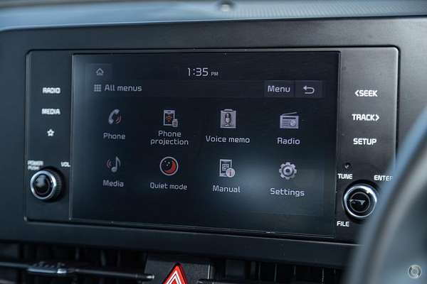 2024 Kia Sportage S NQ5