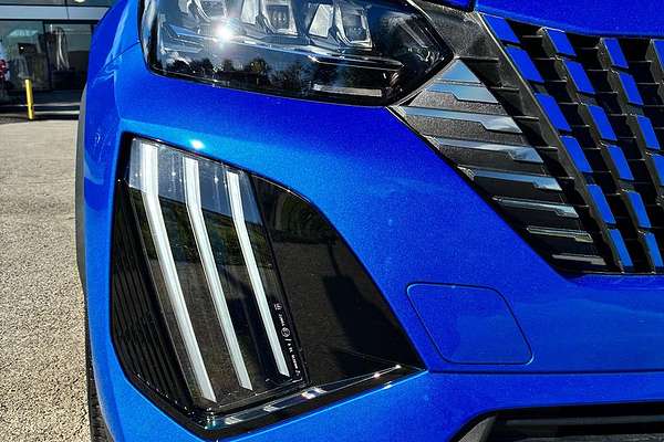 2025 Peugeot 2008 GT Hybrid P24