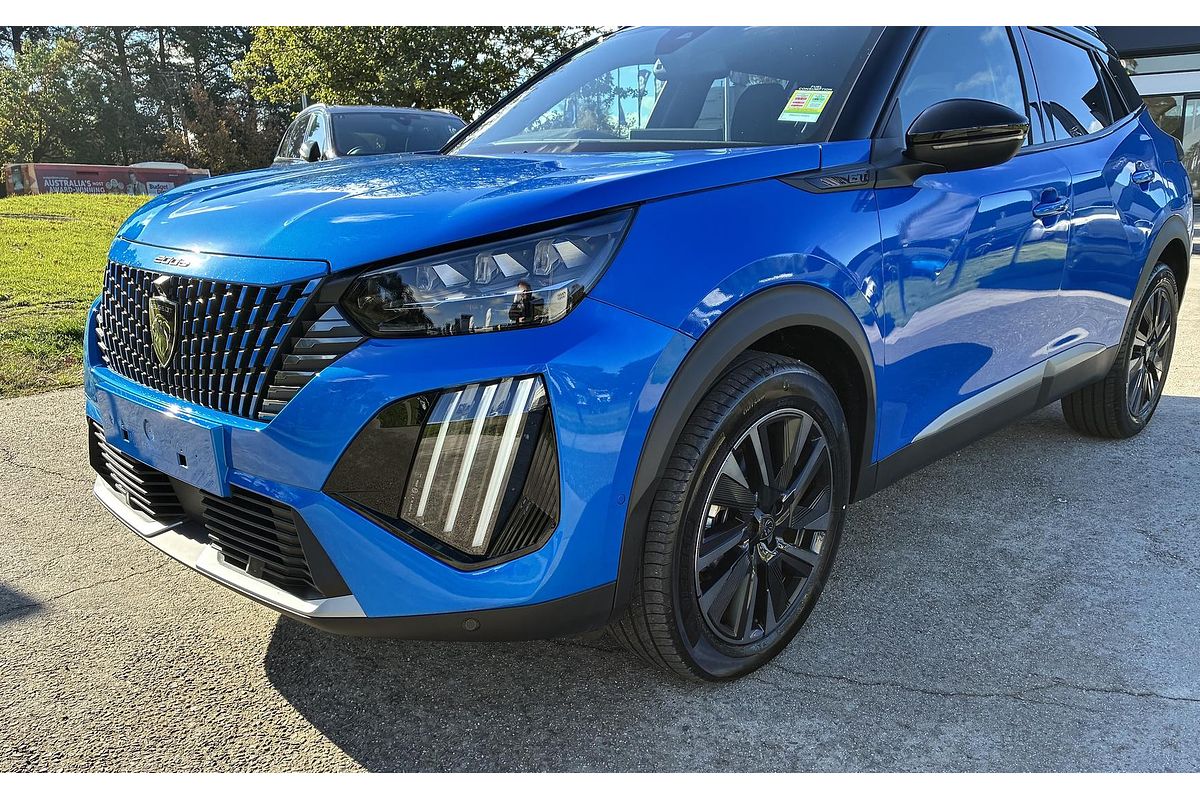 2025 Peugeot 2008 GT Hybrid P24