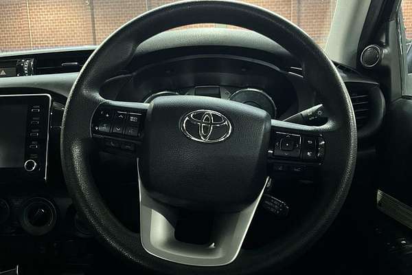 2020 Toyota Hilux SR GUN126R 4X4