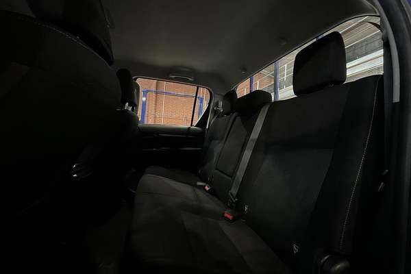 2020 Toyota Hilux SR GUN126R 4X4