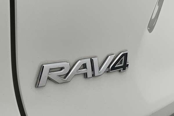 2020 Toyota RAV4 GXL AXAH54R