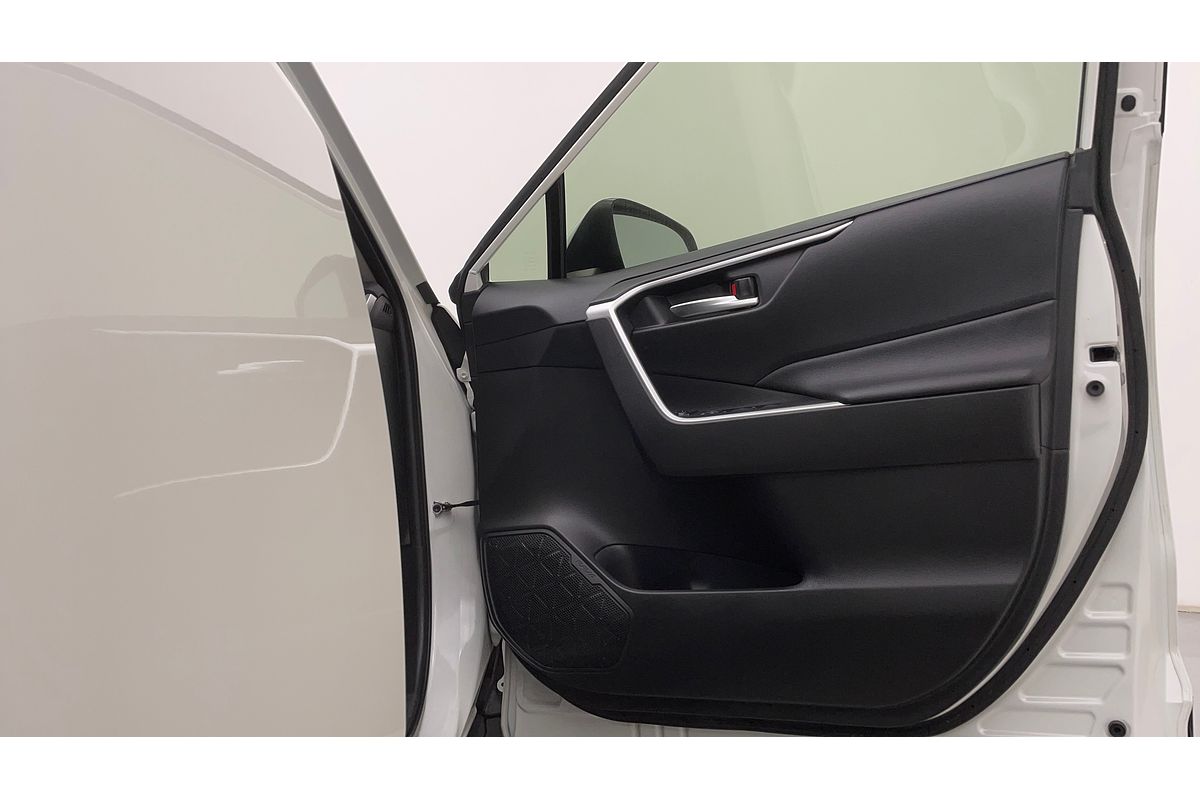 2020 Toyota RAV4 GXL AXAH54R