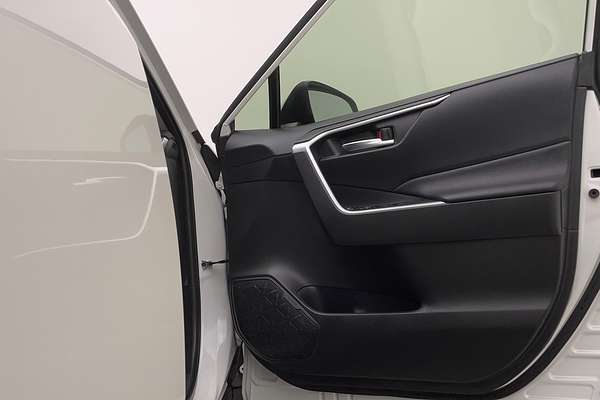2020 Toyota RAV4 GXL AXAH54R