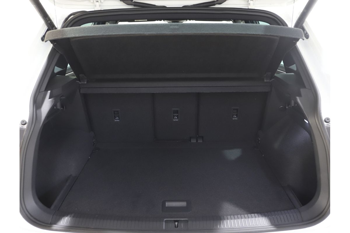 2022 Volkswagen Tiguan 162TSI R-Line 5N
