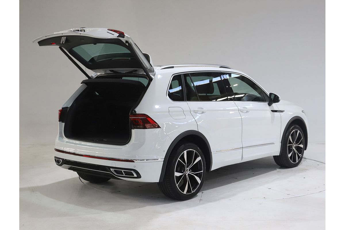 2022 Volkswagen Tiguan 162TSI R-Line 5N