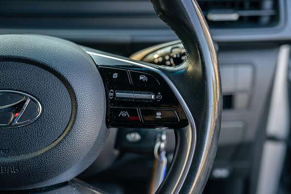 2022 Hyundai STARIA LOAD US4.V1