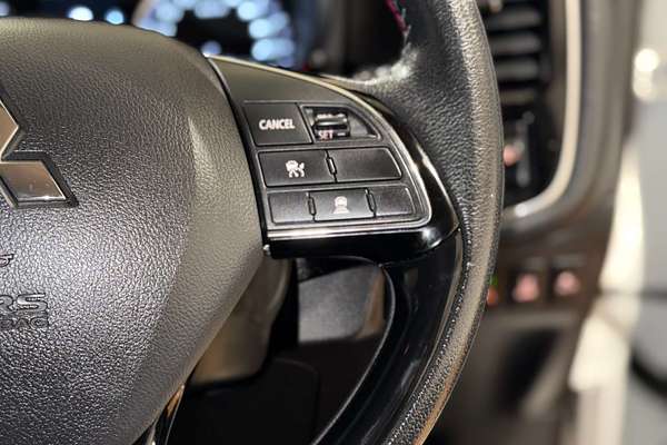 2017 Mitsubishi Outlander LS ZL