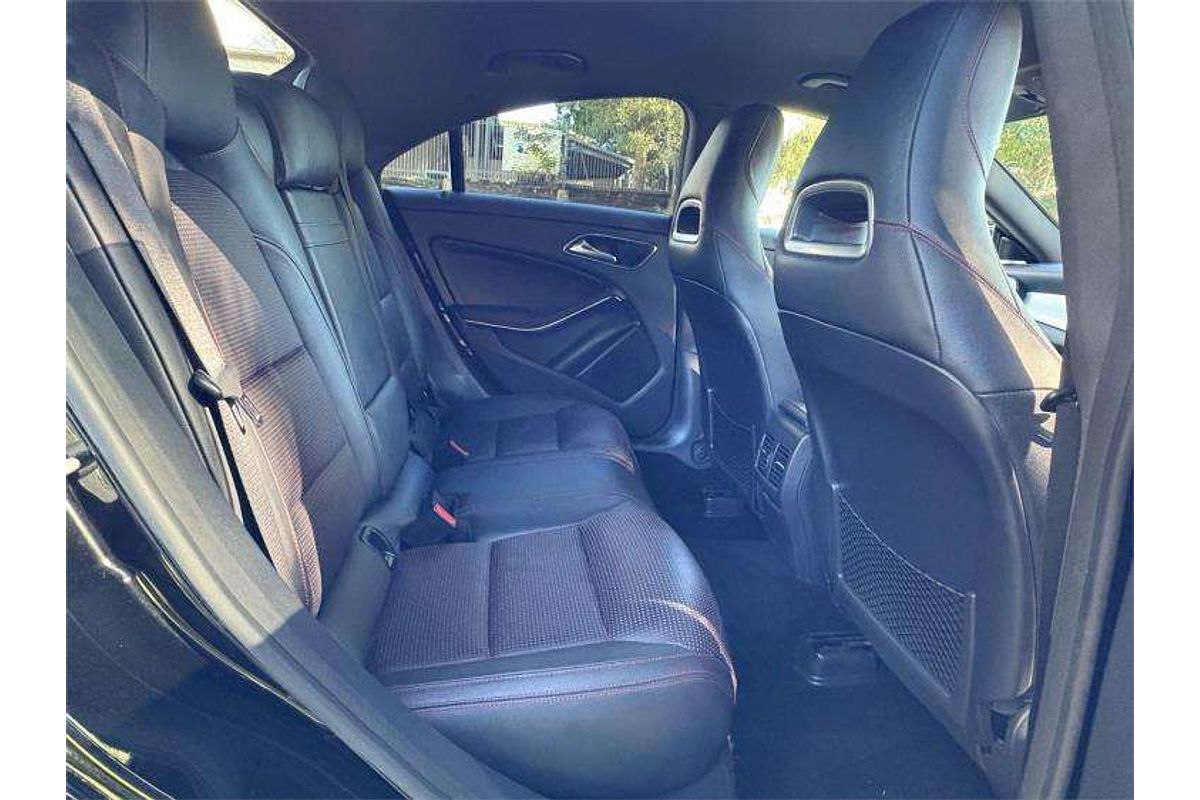2013 Mercedes-Benz CLA-Class CLA200 C117