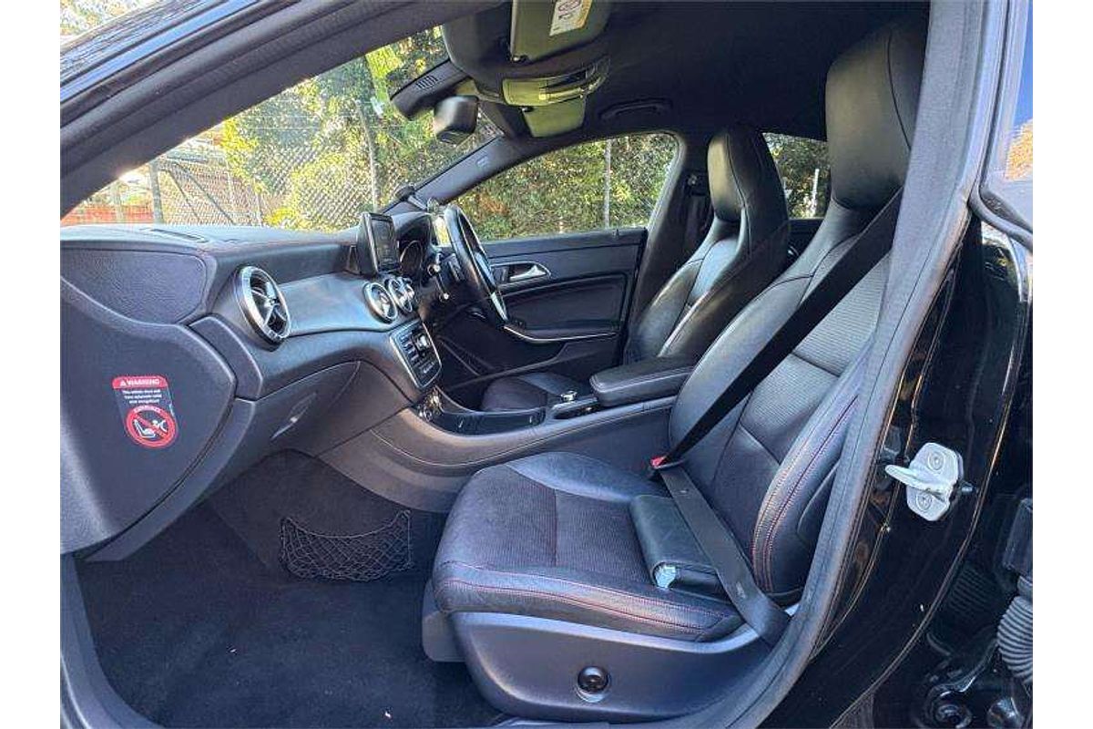 2013 Mercedes-Benz CLA-Class CLA200 C117