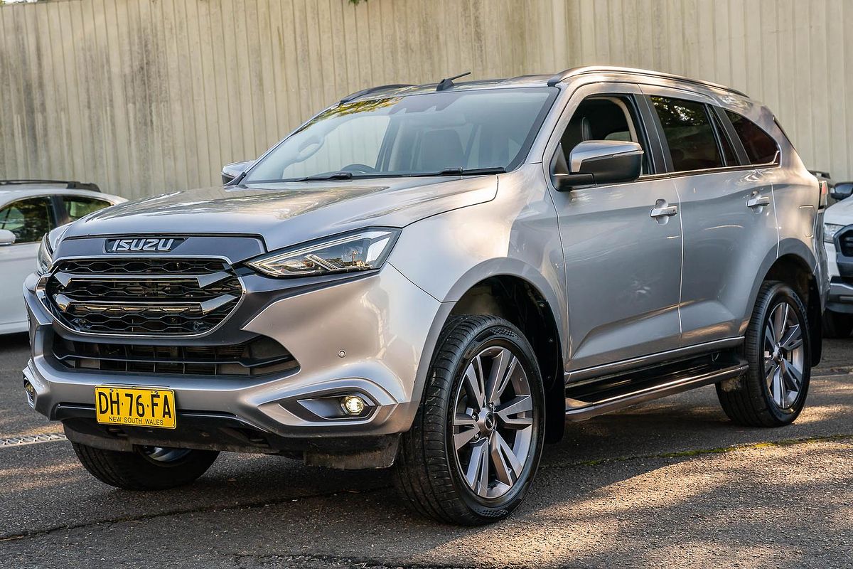 2023 Isuzu MU-X LS-T