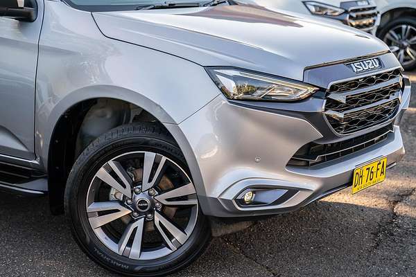 2023 Isuzu MU-X LS-T